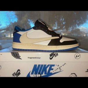 Air Jordan 1 Low Travis Scott Fragments Size 11